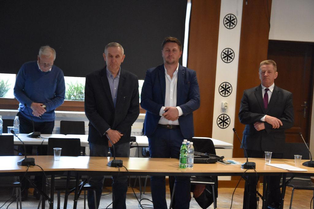 Sesja opłatkowa i medale dla sportowców