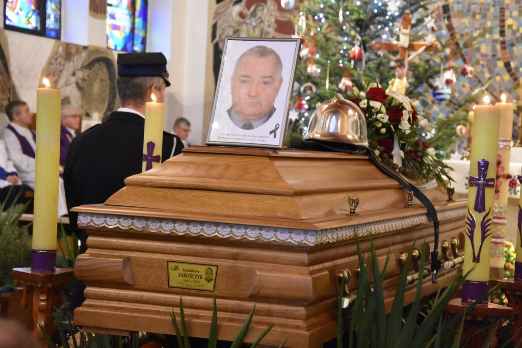 Teraz On puka do Świętego Piotra