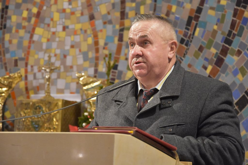 Teraz On puka do Świętego Piotra