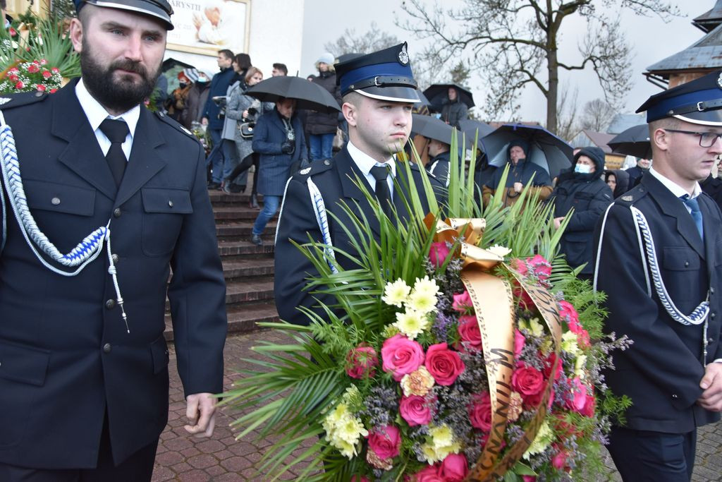 Teraz On puka do Świętego Piotra