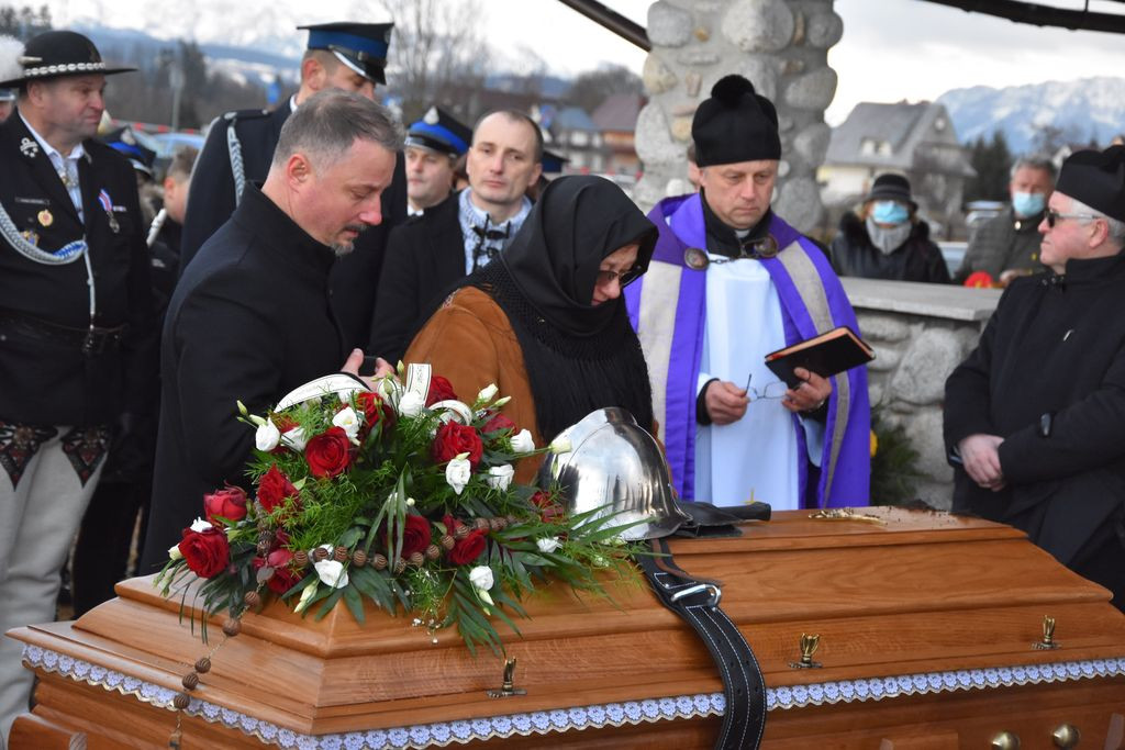 Teraz On puka do Świętego Piotra