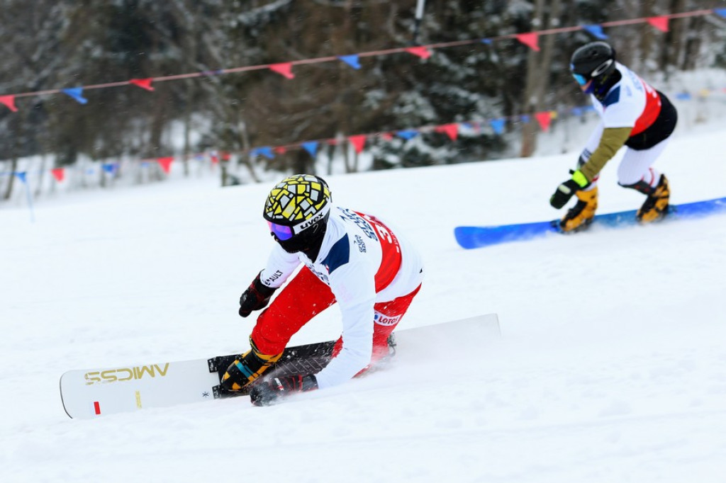 Królowe i królowie snowboardu w Suchem