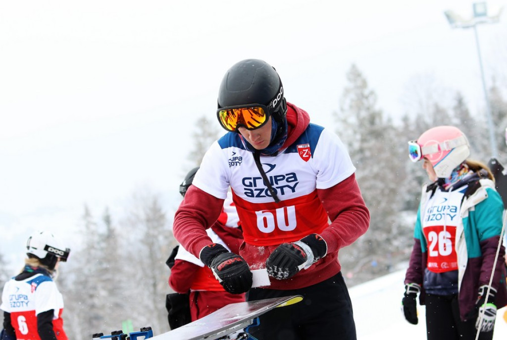 Królowe i królowie snowboardu w Suchem
