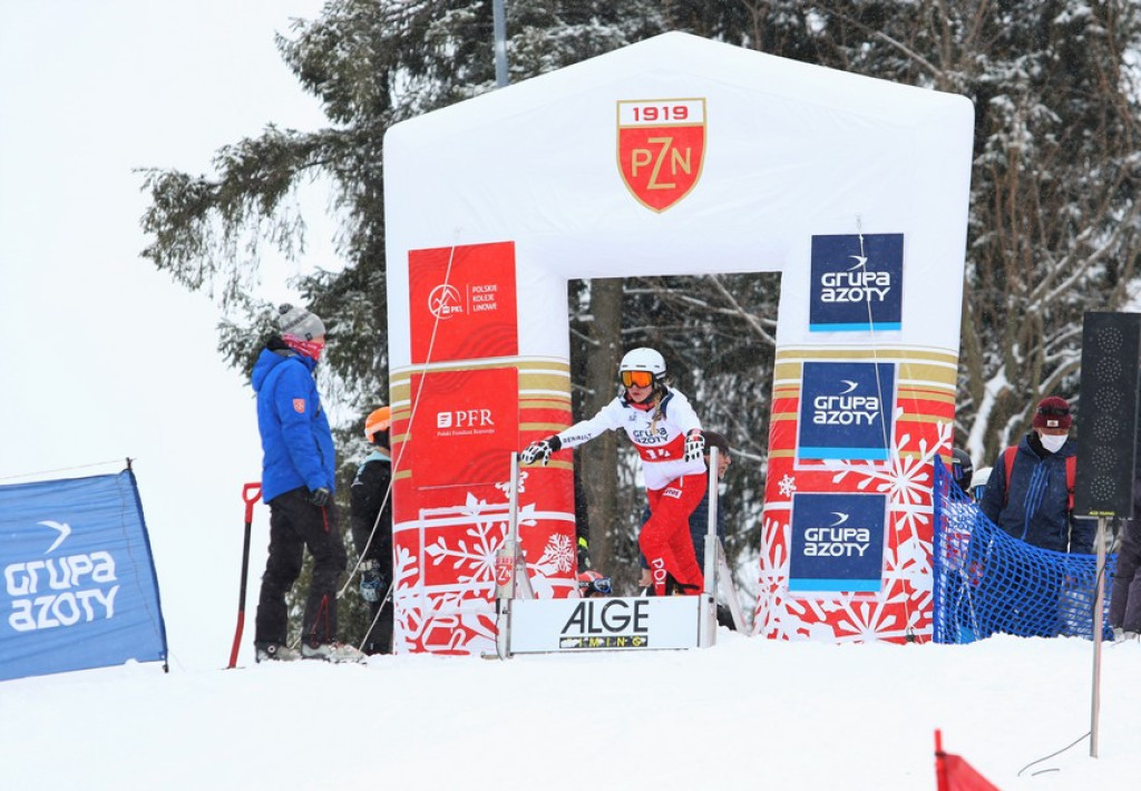Królowe i królowie snowboardu w Suchem
