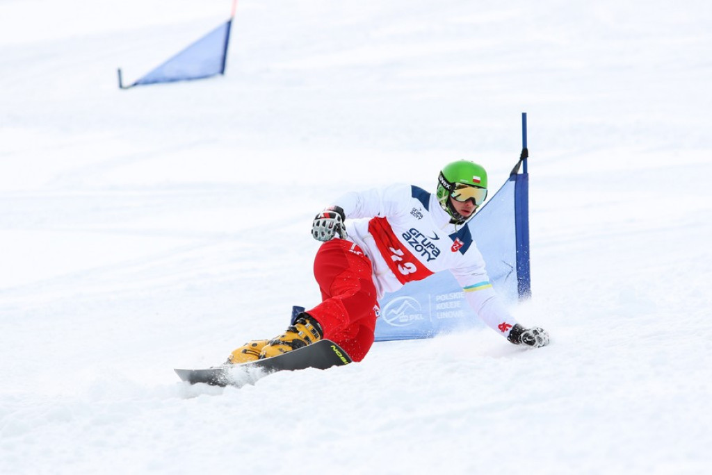 Królowe i królowie snowboardu w Suchem