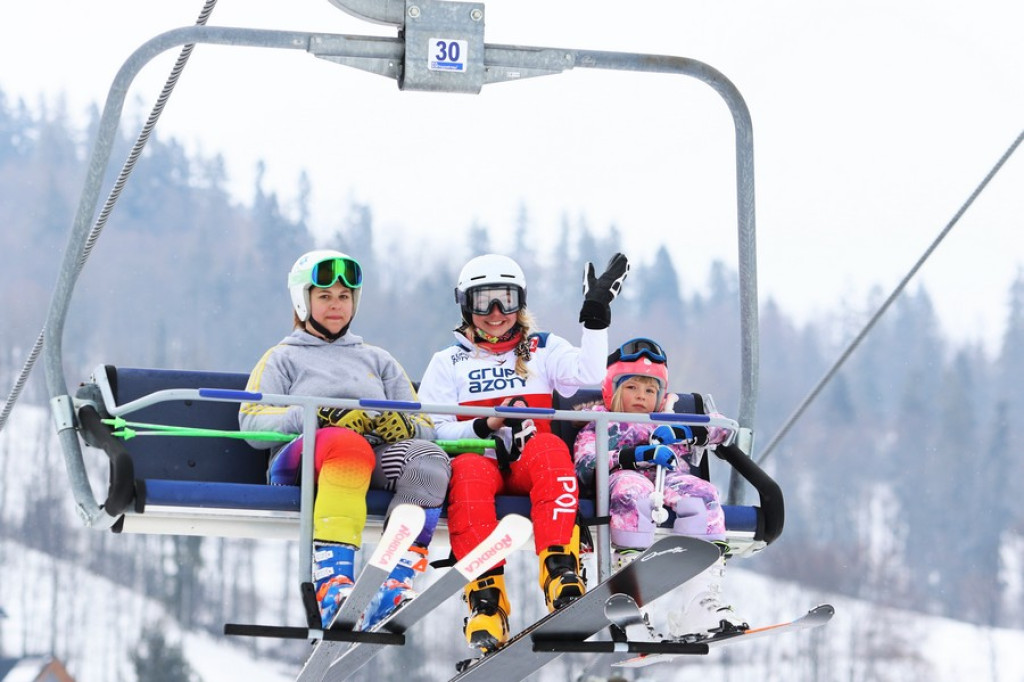 Królowe i królowie snowboardu w Suchem