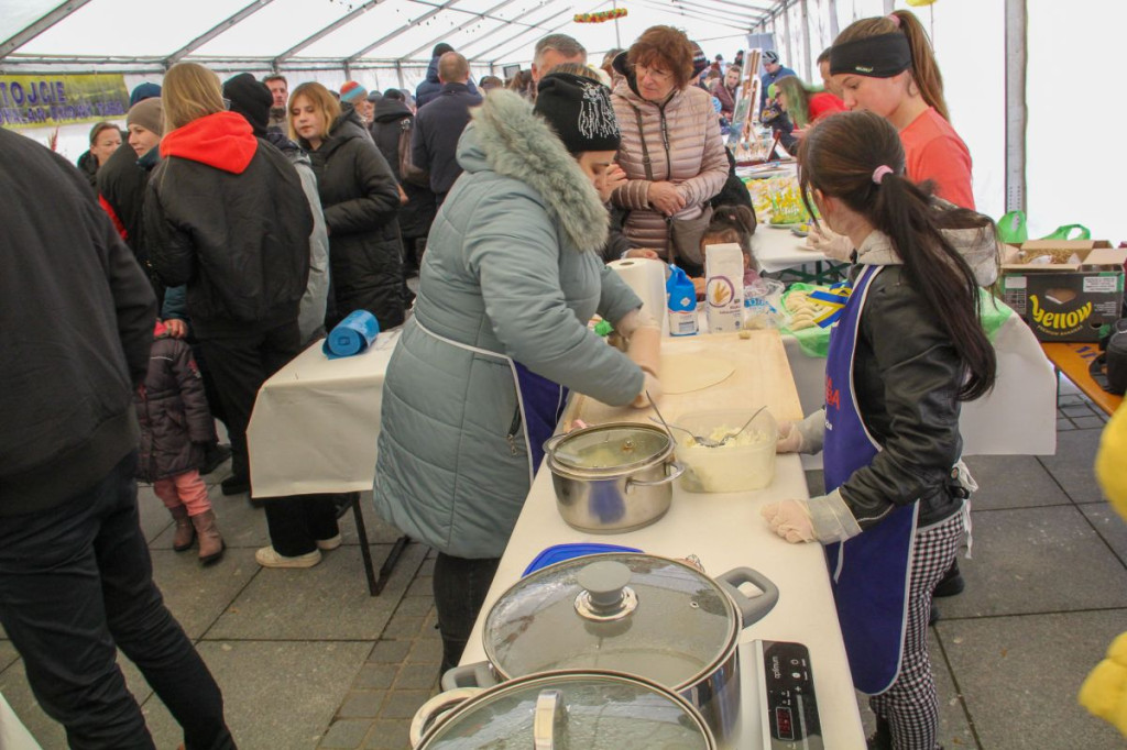 Nowotarżanie solidarni z Ukrainą