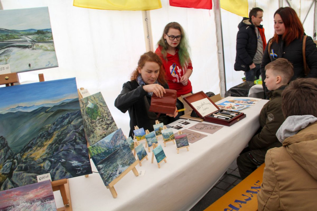 Nowotarżanie solidarni z Ukrainą