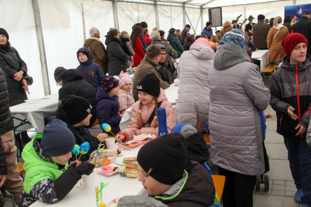 Nowotarżanie solidarni z Ukrainą