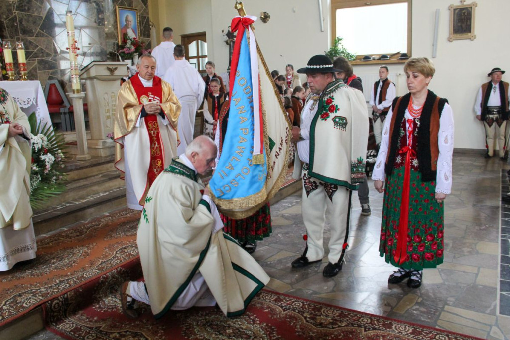 Poświęcenie sztandaru Związku Podhalan na Wysokiej
