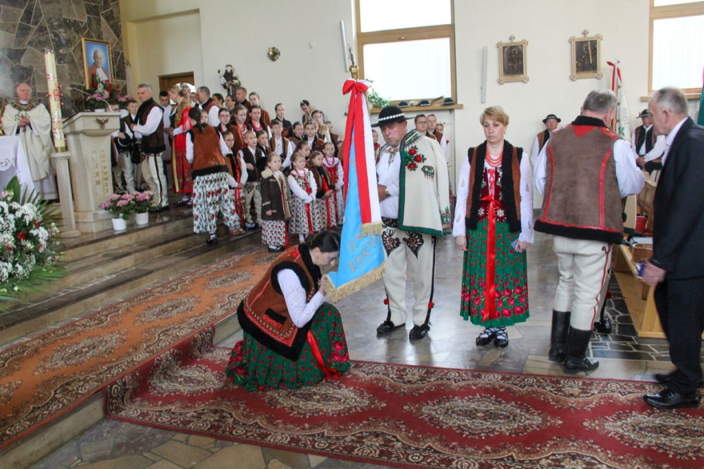 Poświęcenie sztandaru Związku Podhalan na Wysokiej