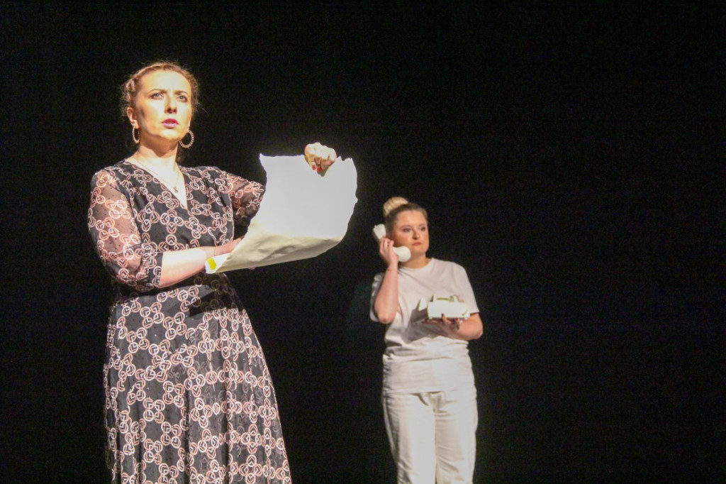 Natalia Niemen, Young Stars i niezwykły spektakl Wybieleni w nowotarskim MCK