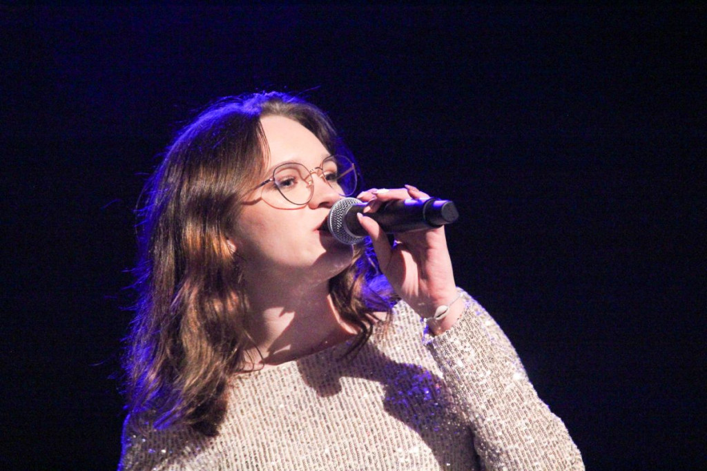 Natalia Niemen, Young Stars i niezwykły spektakl Wybieleni w nowotarskim MCK