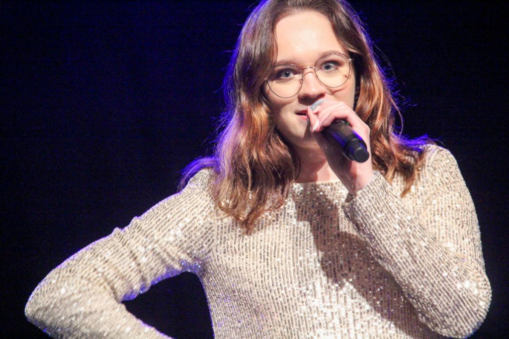 Natalia Niemen, Young Stars i niezwykły spektakl Wybieleni w nowotarskim MCK