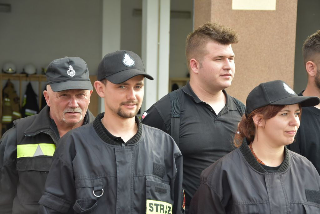 Ciche z nowymi wozami strażackimi