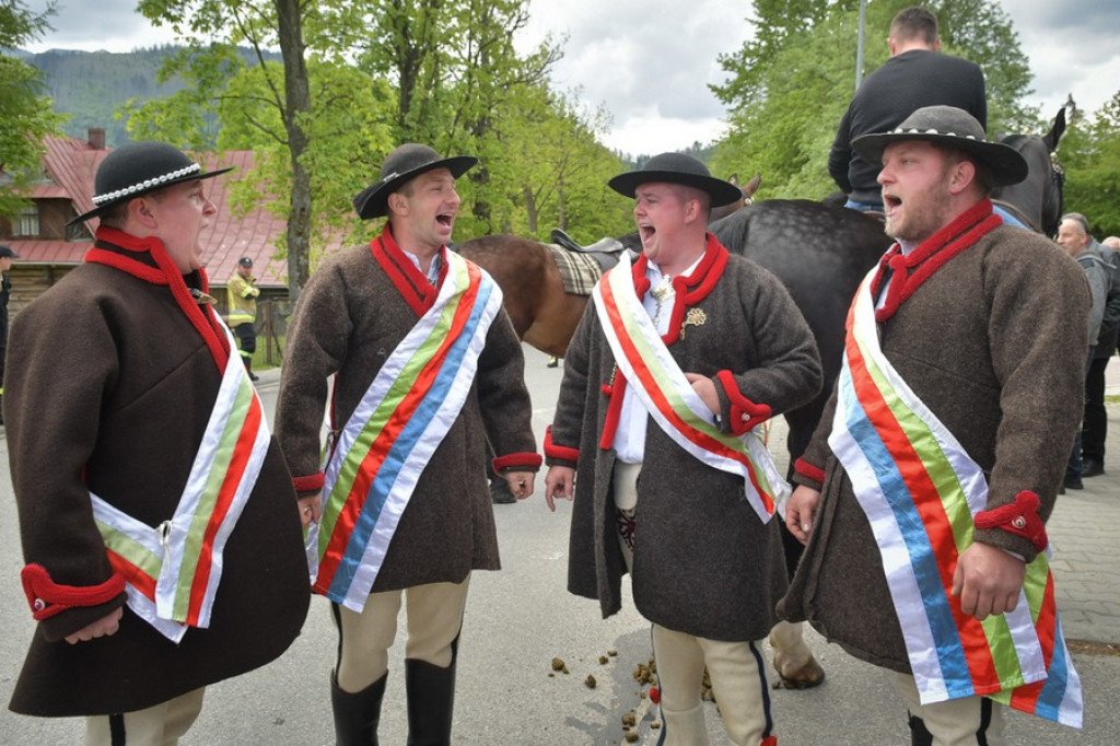 Przeszli z paradą przez Kościelisko