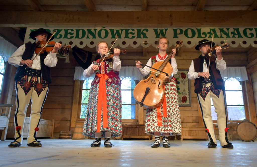 Przednówek w Polanach
