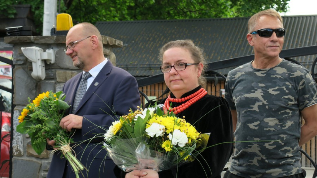Błogosławione chwile w Czerwonym Dworze