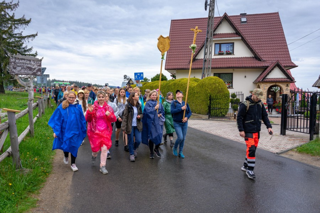 Serca w górę po raz dwudziesty piąty
