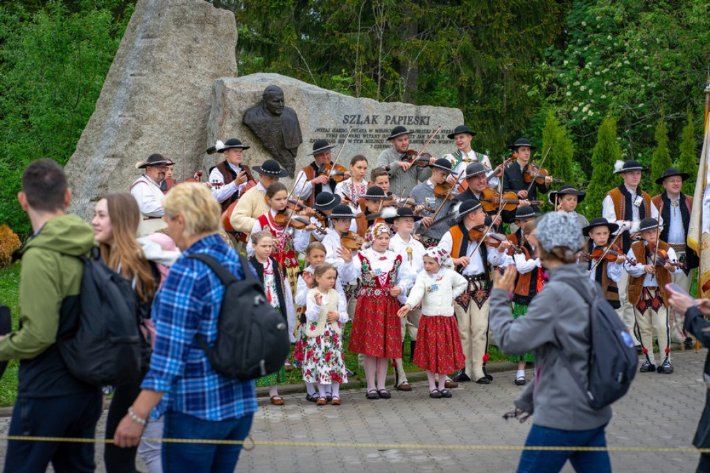 Serca w górę po raz dwudziesty piąty