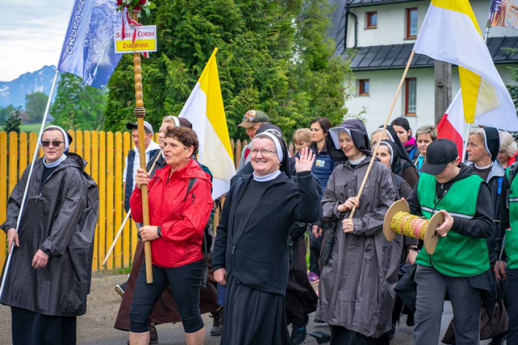 Serca w górę po raz dwudziesty piąty