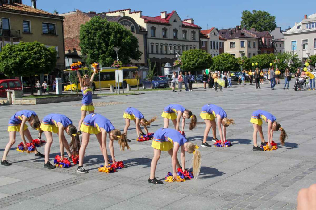 Żonkilowy Marsz i niewzwykły koncert w nowotarskim MCK