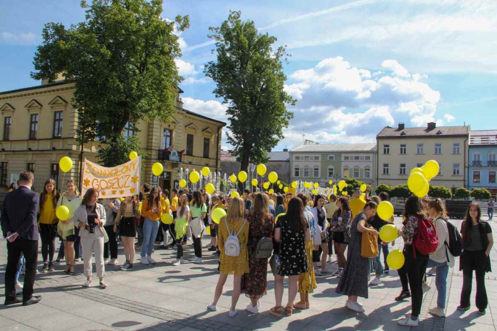 Żonkilowy Marsz i niewzwykły koncert w nowotarskim MCK