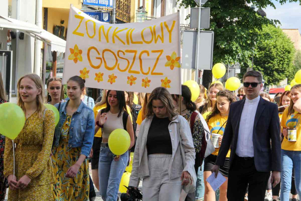 Żonkilowy Marsz i niewzwykły koncert w nowotarskim MCK