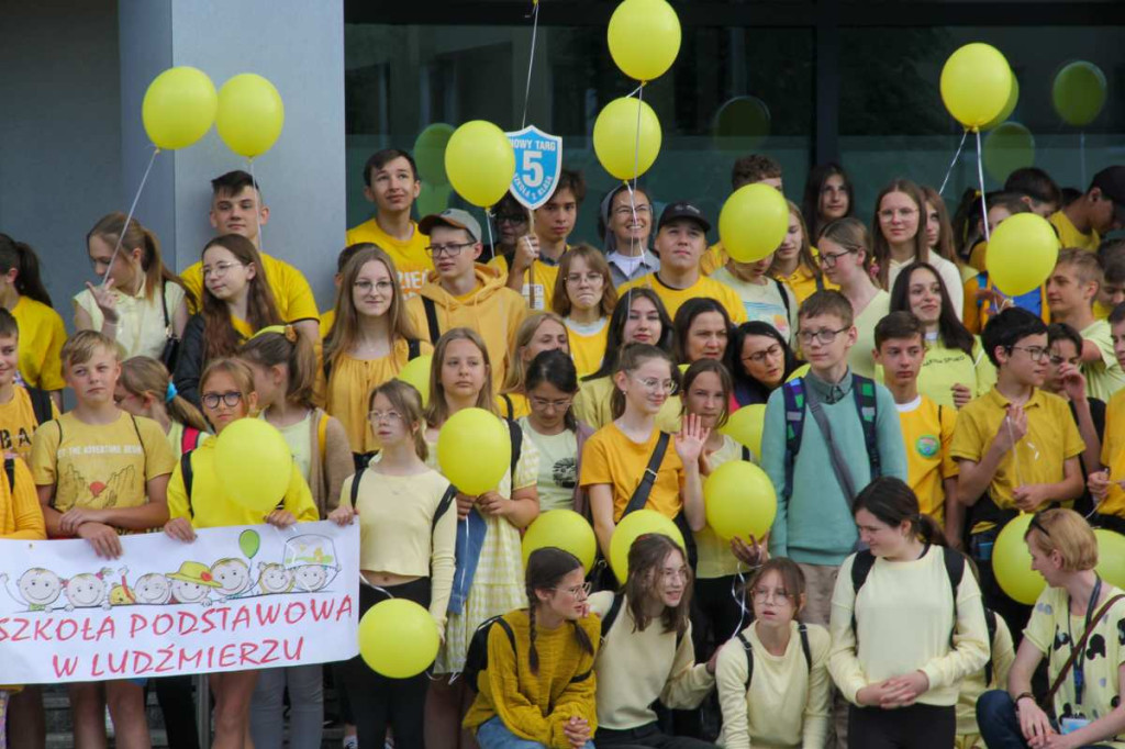 Żonkilowy Marsz i niewzwykły koncert w nowotarskim MCK