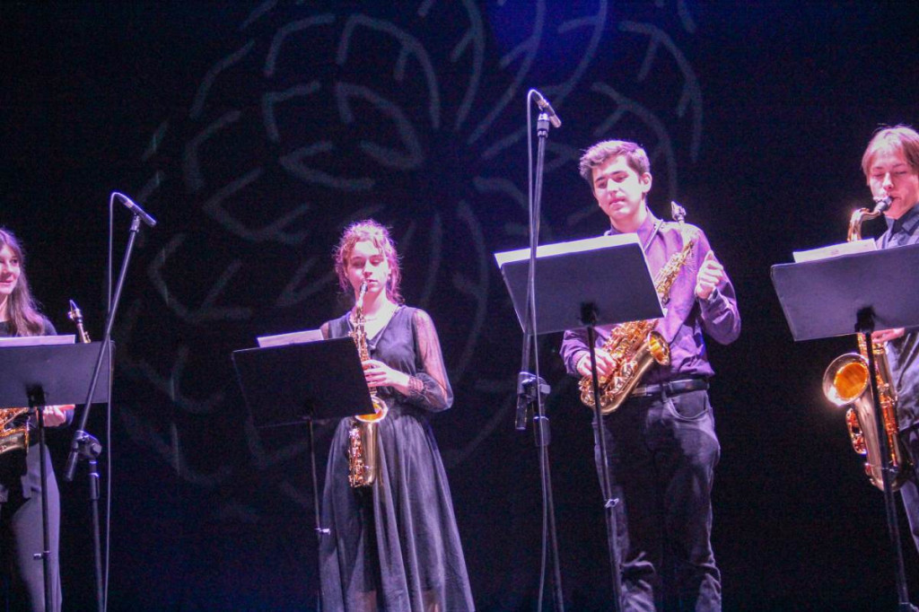Żonkilowy Marsz i niewzwykły koncert w nowotarskim MCK