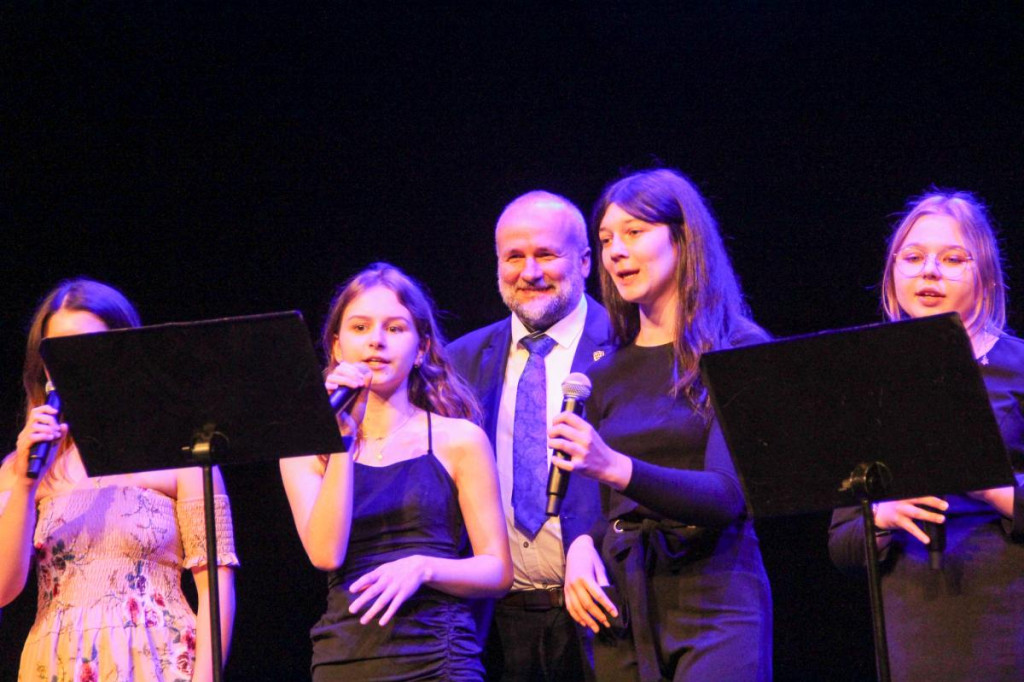 Żonkilowy Marsz i niewzwykły koncert w nowotarskim MCK