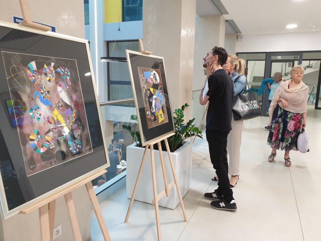 Jan Kanty Pawluśkiewicz maluje Żel-Art