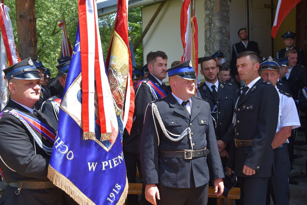 OSP Ratułów Górny z nowymi samochodami