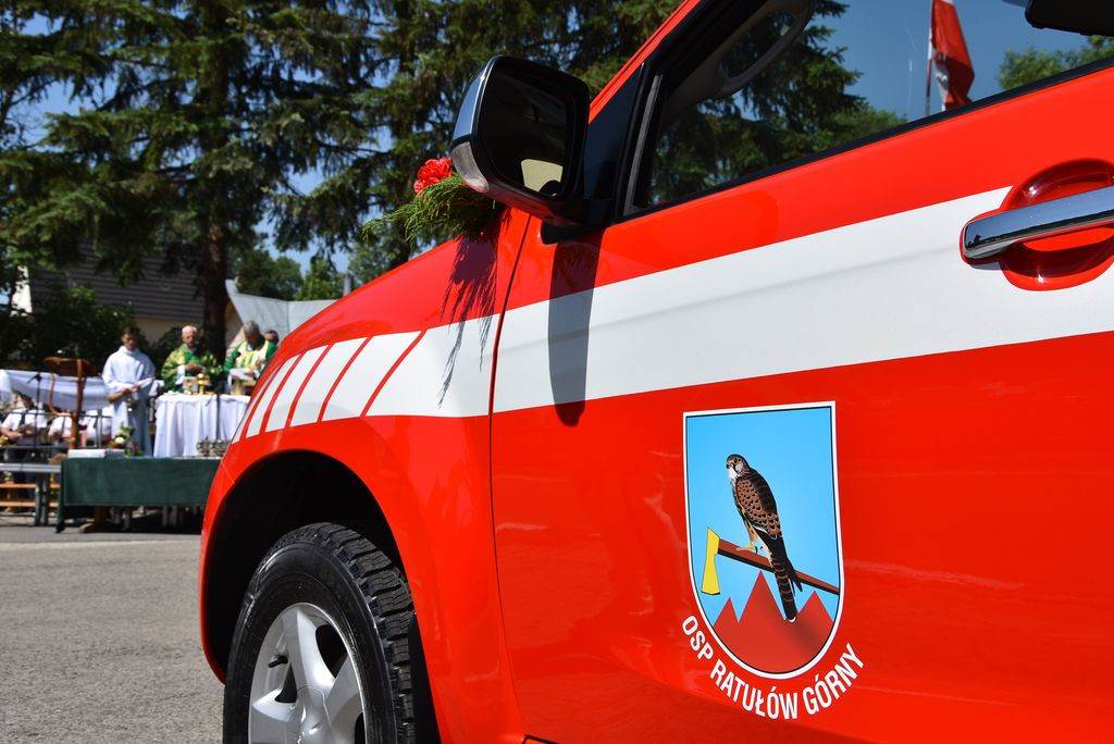 OSP Ratułów Górny z nowymi samochodami