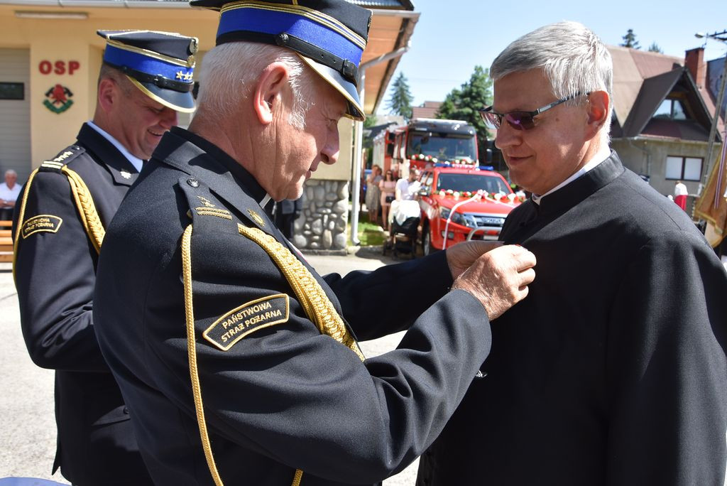 OSP Ratułów Górny z nowymi samochodami