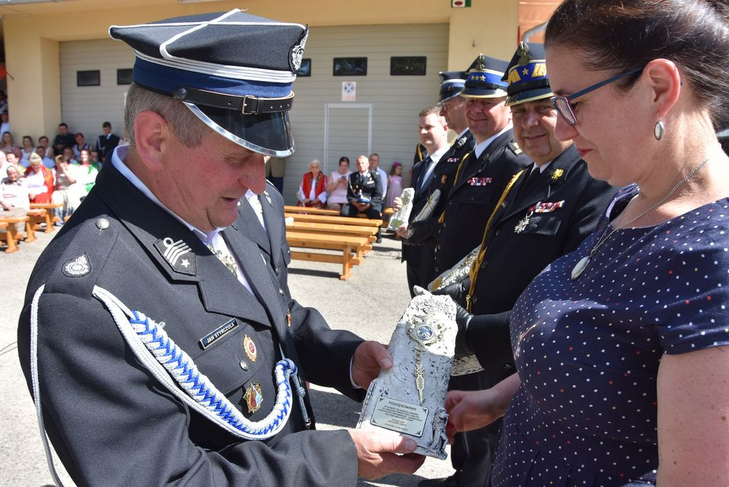 OSP Ratułów Górny z nowymi samochodami