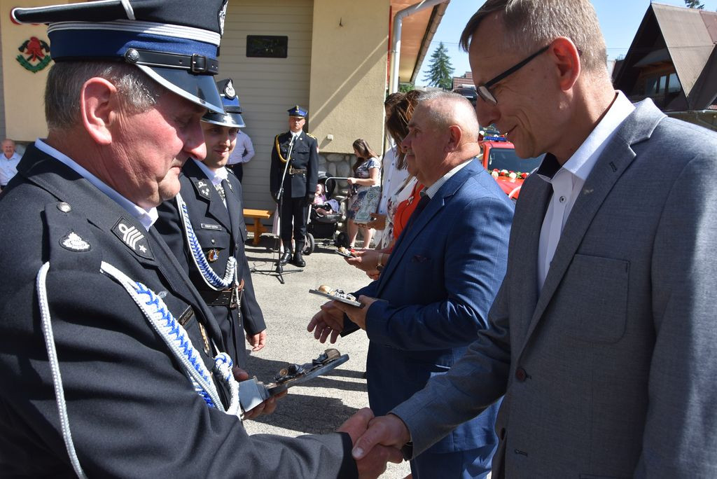 OSP Ratułów Górny z nowymi samochodami