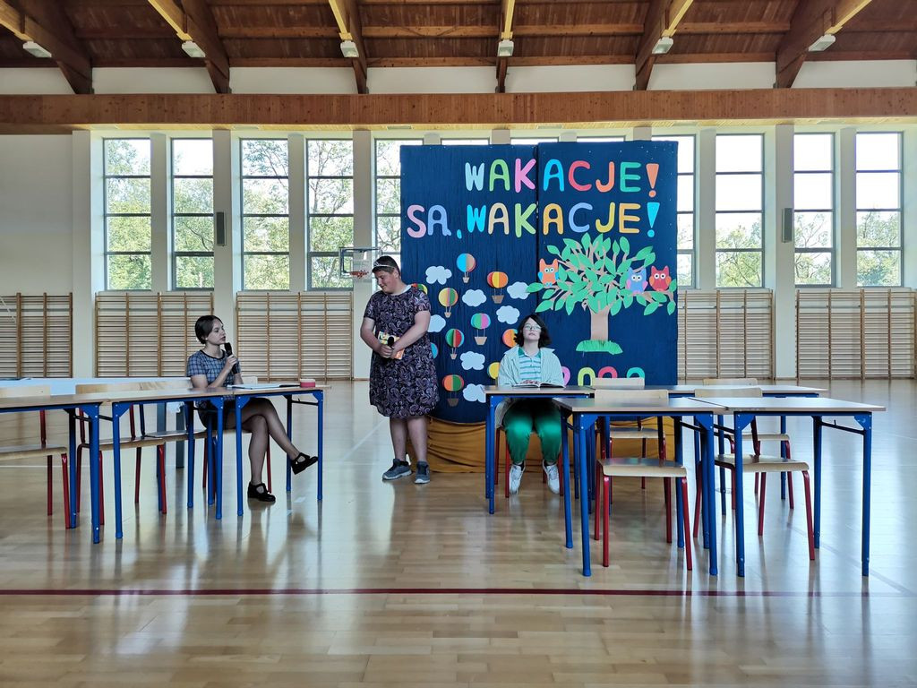 Świadectwa rozdane, wakacje czekają