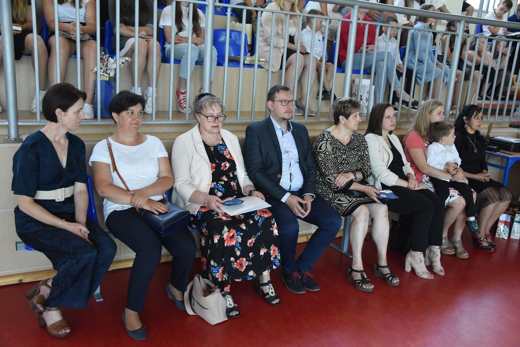 Świadectwa rozdane, wakacje czekają