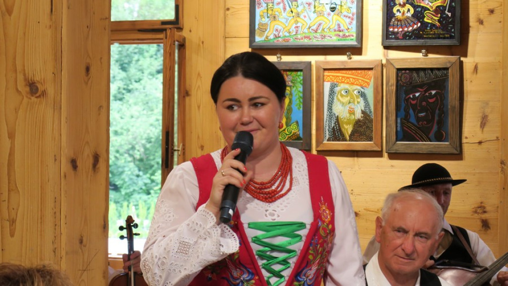 Dzielna Franka w Czerwonym Dworze