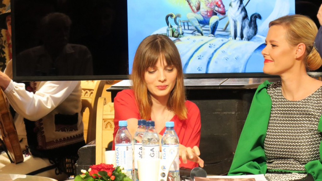 Dzielna Franka w Czerwonym Dworze
