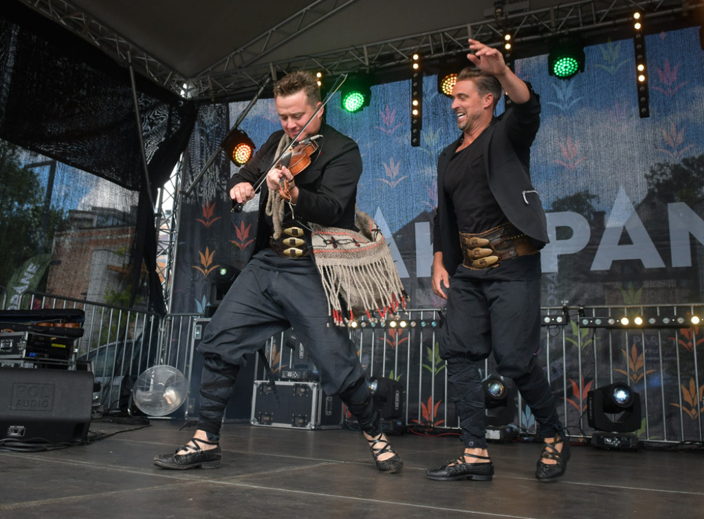 Ostro i tanecznie - szalony koncert Future Folk w Zakopanem