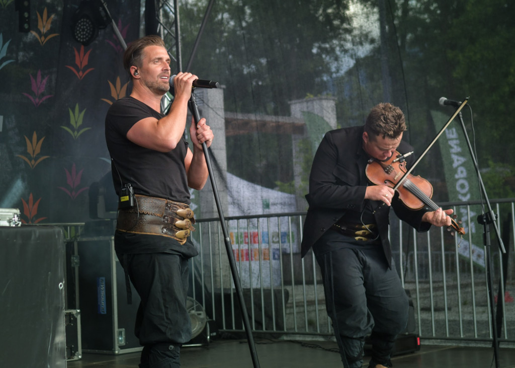 Ostro i tanecznie - szalony koncert Future Folk w Zakopanem