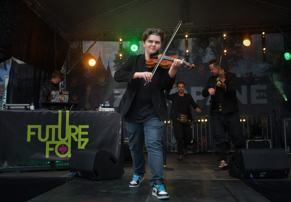 Ostro i tanecznie - szalony koncert Future Folk w Zakopanem