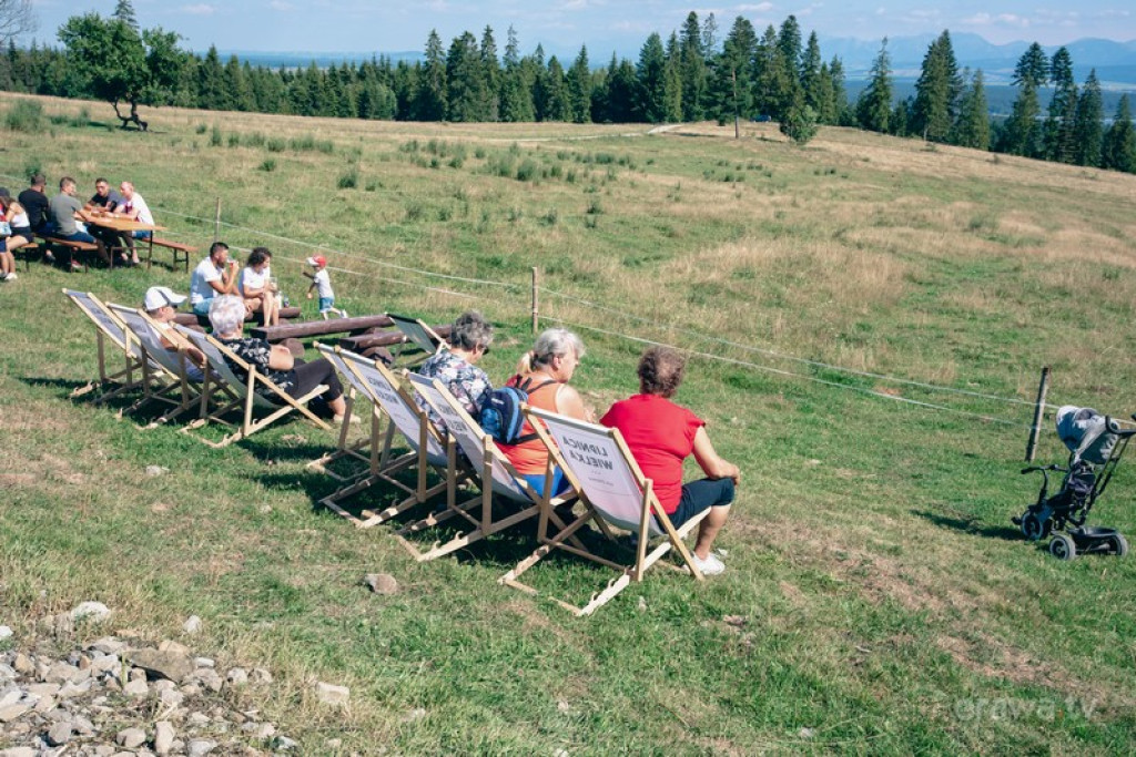 Rzeźbili świątki na Marysinej Polanie
