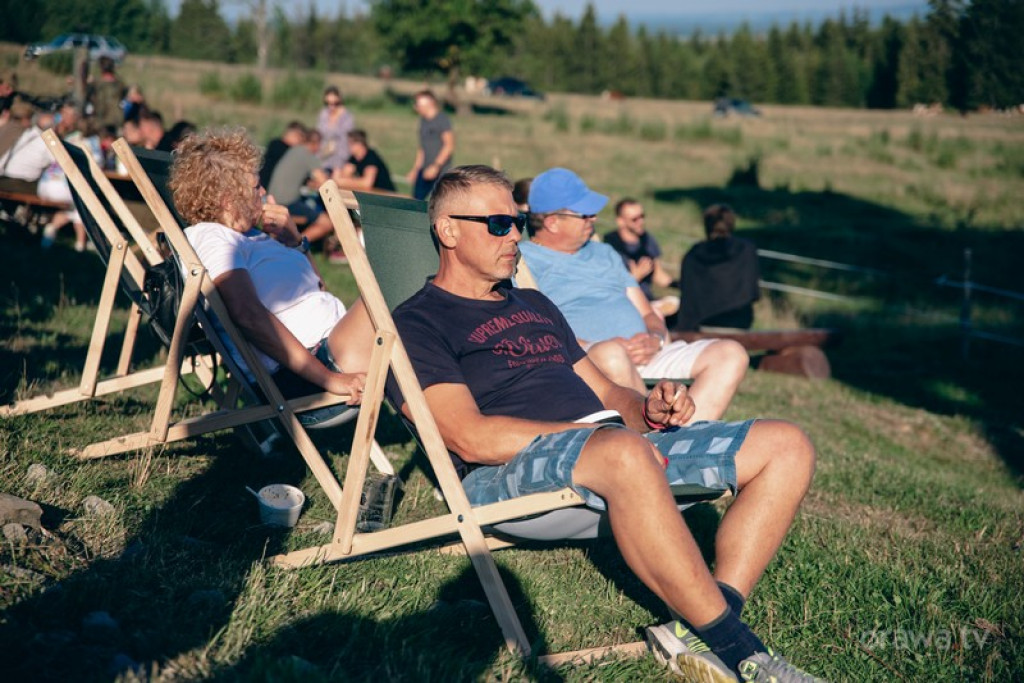 Rzeźbili świątki na Marysinej Polanie