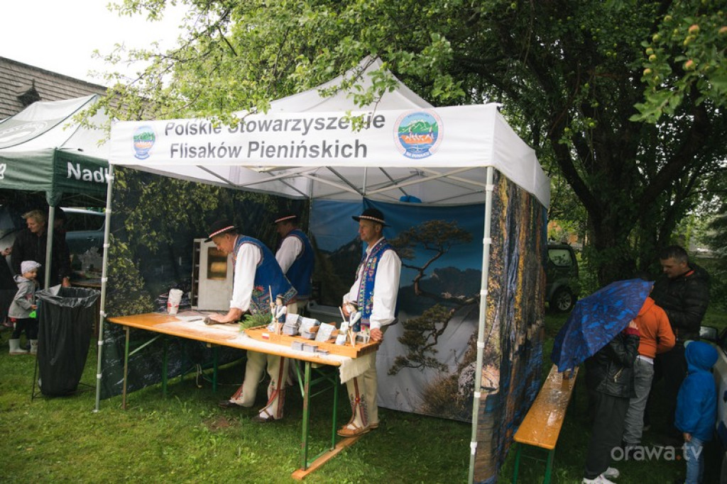 Jubileuszowe Święto Borówki pod znakiem ulewy