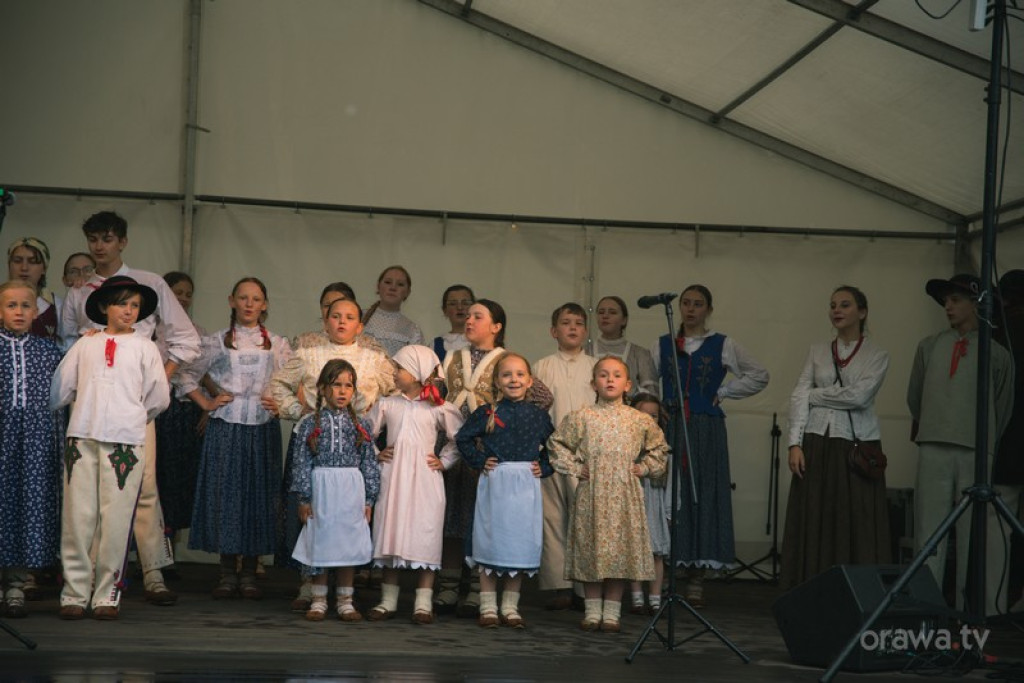 Jubileuszowe Święto Borówki pod znakiem ulewy
