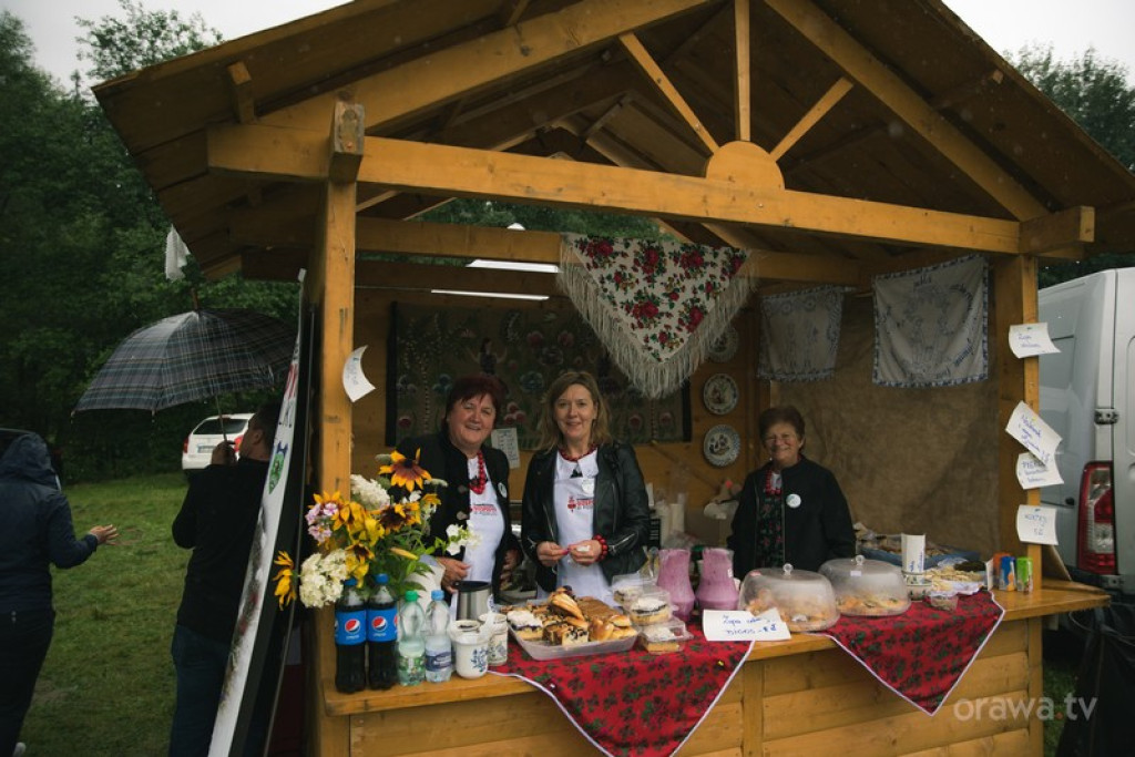 Jubileuszowe Święto Borówki pod znakiem ulewy