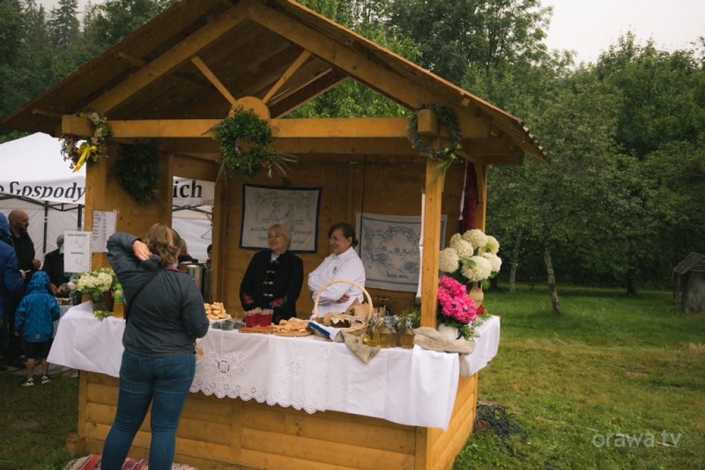 Jubileuszowe Święto Borówki pod znakiem ulewy